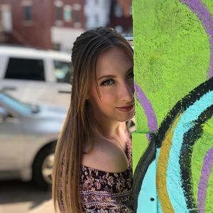 Meet your Posher, Emma